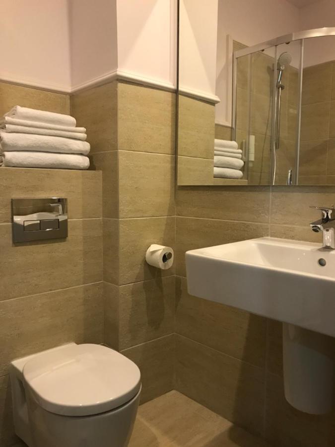 Hotel Alex Galaţi Buitenkant foto