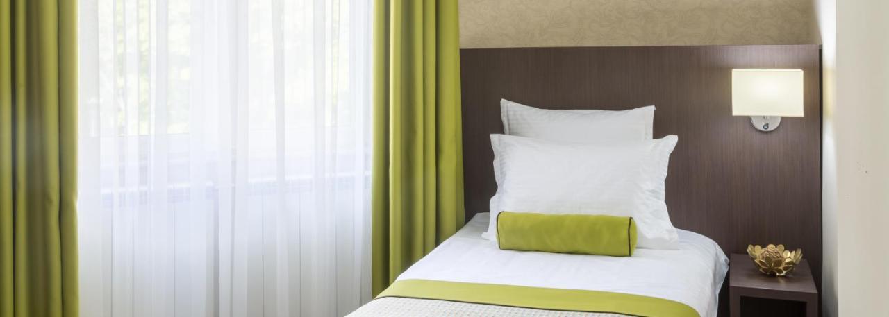 Hotel Alex Galaţi Buitenkant foto